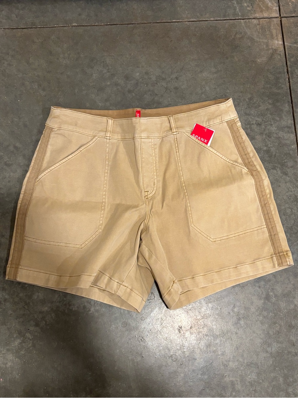 Spanx Women's Khaki Everyday Utility Shorts XL